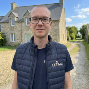 Ronan Théotec, électricien fondateur d'Elaic - Artisan électricité à Pleyben, Centre-Finistère
